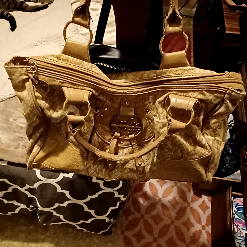 Designer Purse - Picture 5 of 5